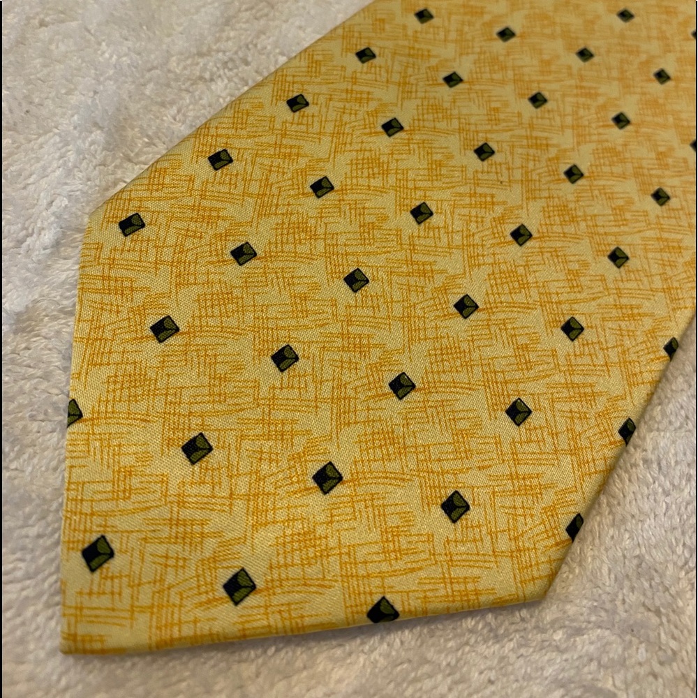 Brand New Stylish Corporate Tie By ROMARIO MANZINI